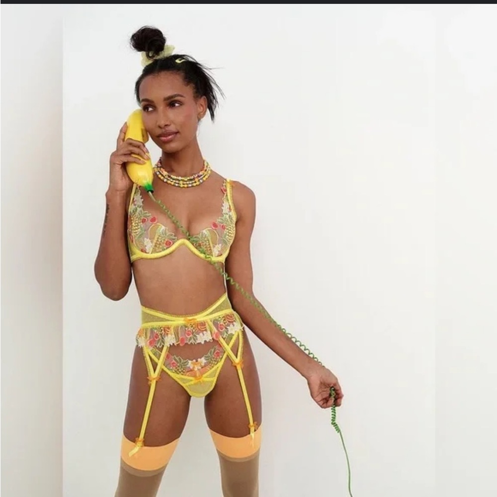 SOLD -For Love and Lemons - Mirabelle Set